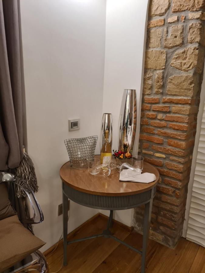 Incantevole Con Jacuzzi Рим Екстериор снимка